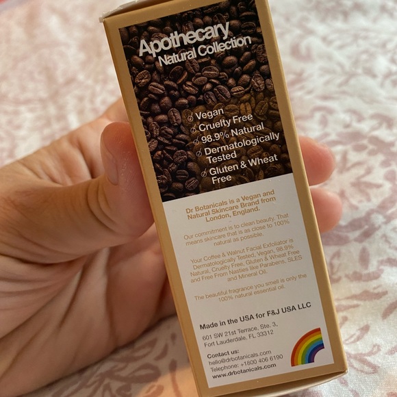Dr. Botanicals Coffee & Walnut Facial Exfoliator Brand New Vegan & Cruelty Free - Picture 5 of 8